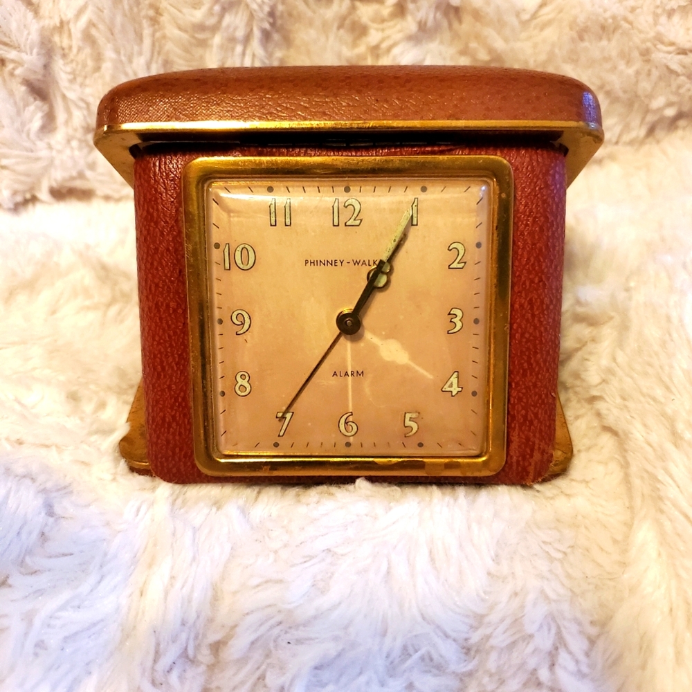 1950s Phinney-Walker travel clock